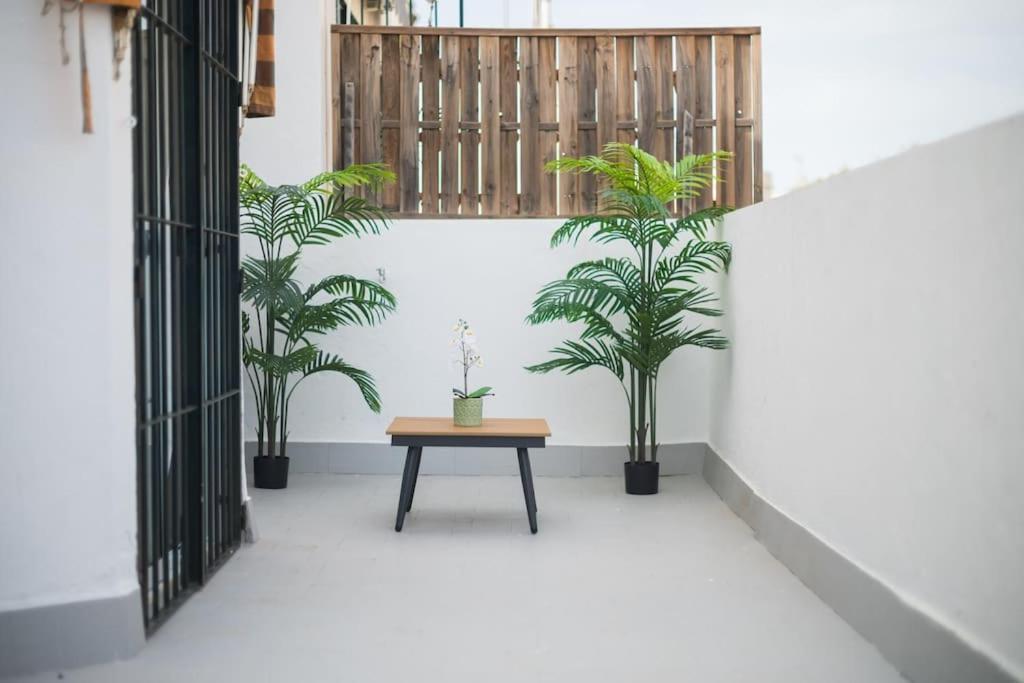 Atico Ispal Con Terraza En Centro Seville Exterior photo